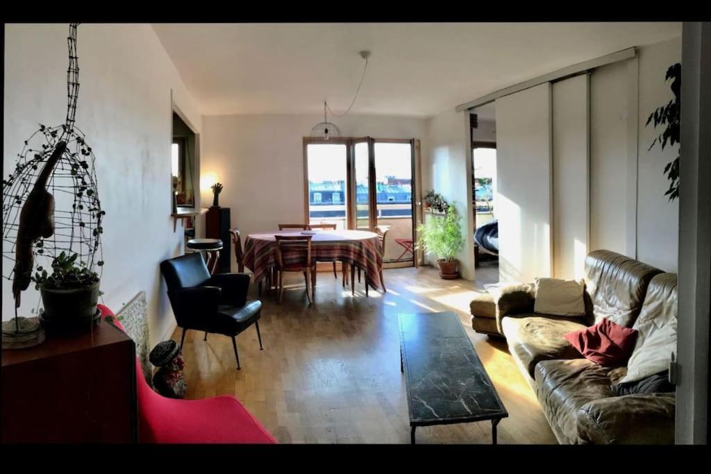 Le Charme De Montmartre A Ciel Ouvert Paris Extérieur photo